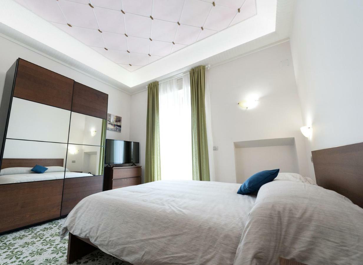 Bed & Breakfast Antonello Σαλέρνο Εξωτερικό φωτογραφία