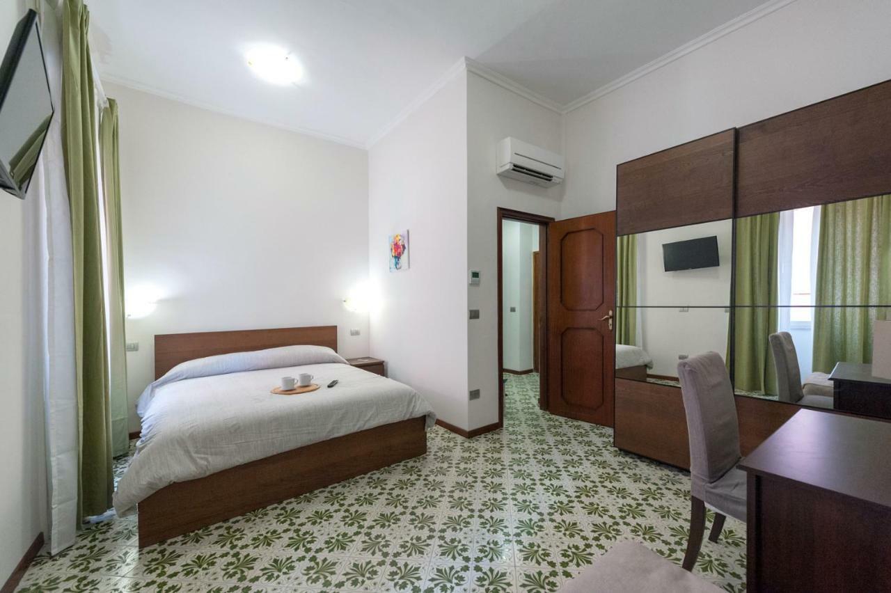 Bed & Breakfast Antonello Σαλέρνο Εξωτερικό φωτογραφία